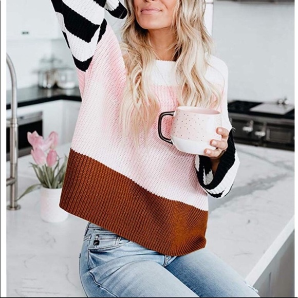 Colorblock Knit Sweater - Picture 6 of 6